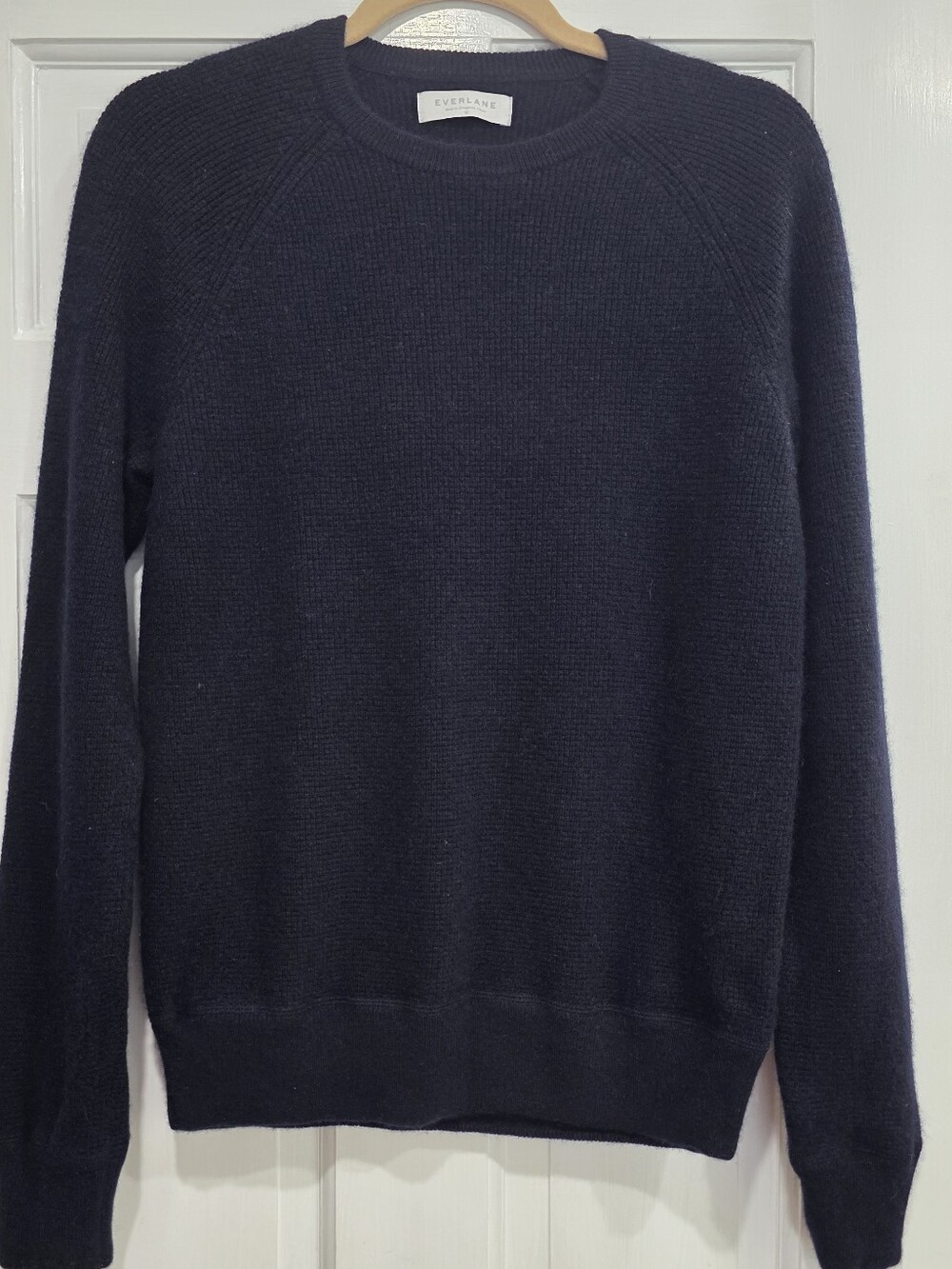 Everlane 100% Cashmere Dark Navy Crewneck Sweater